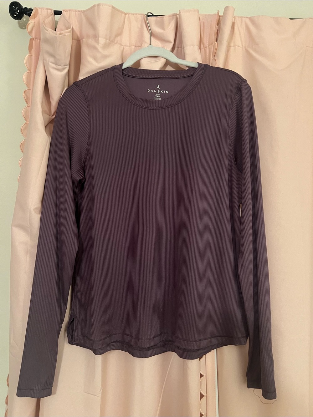 Danskin Plum Ribbed Crewneck Activewear Top